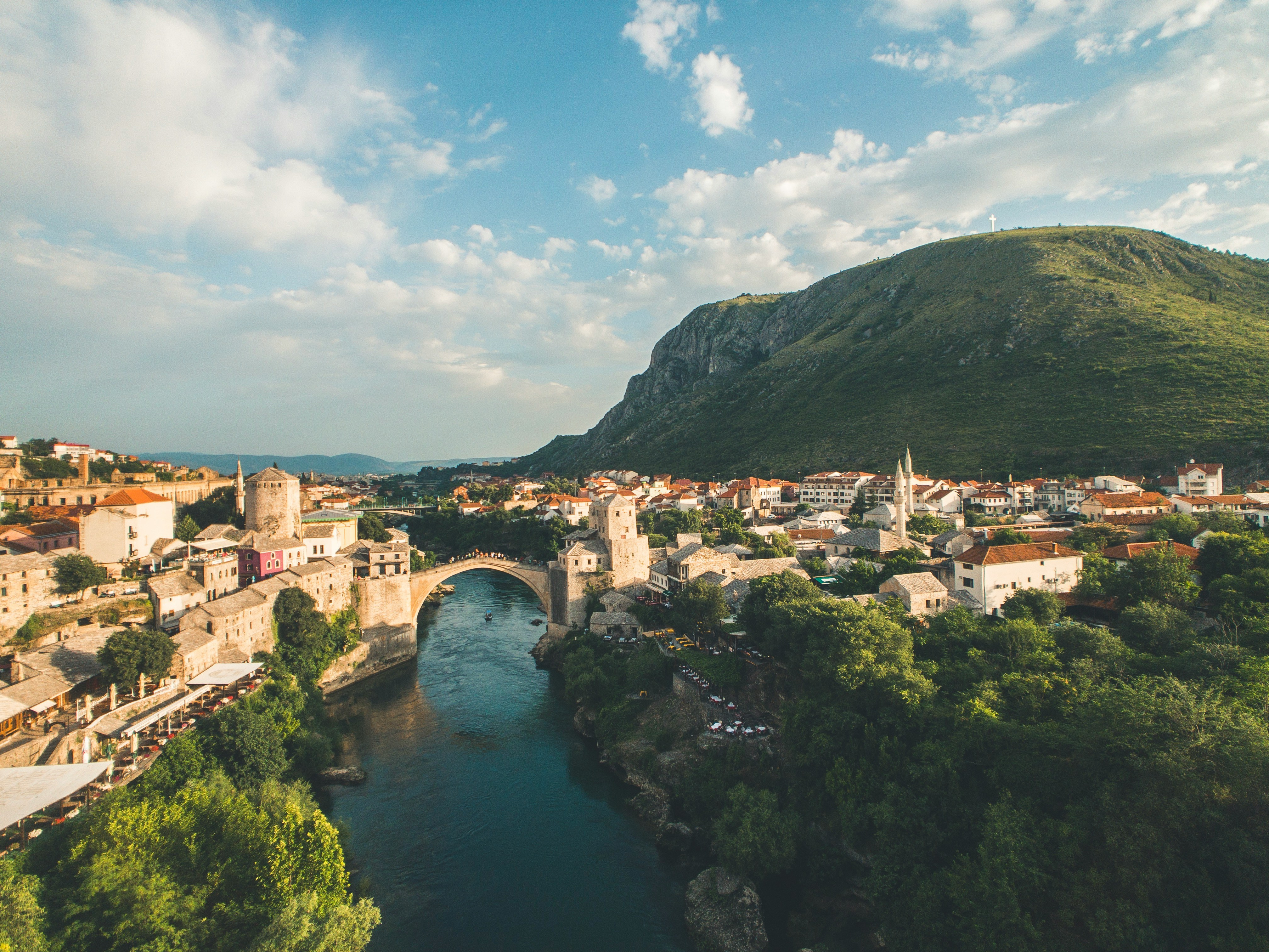 Bosnia & Herzegovina | Deluxe Package